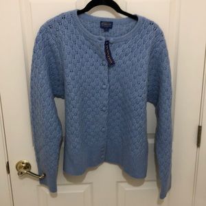 Heirloom lambs wool sweater. Sky blue. Slightly cropped length.
